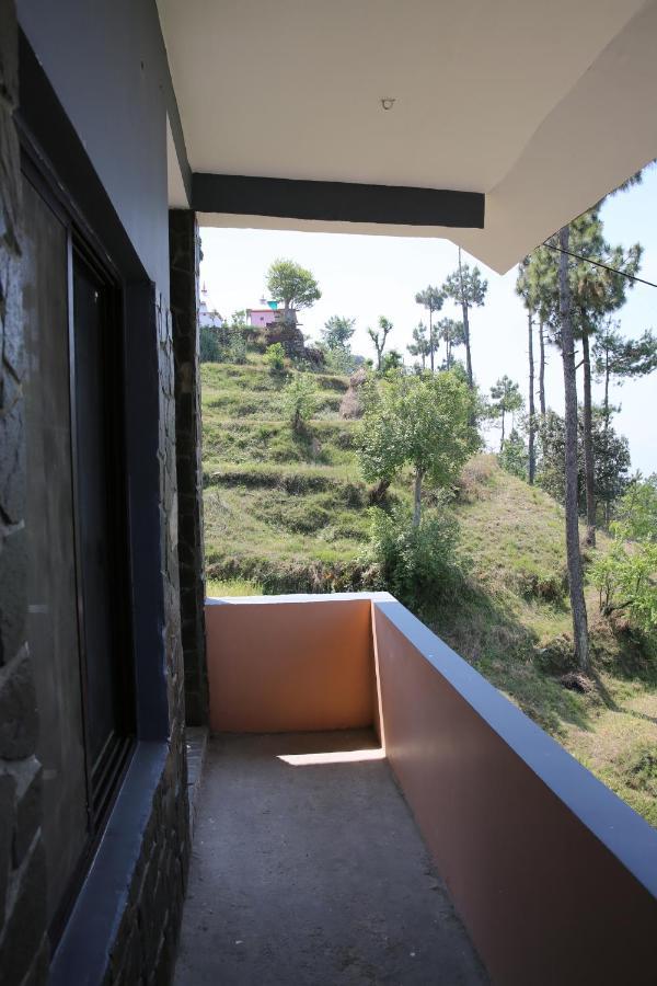 The Buransh Inn Almora Exterior foto